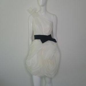 Vera Wang white bridesmaids wedding short dress